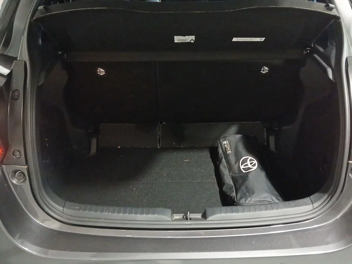 Toyota Yaris usata a Genova (6)