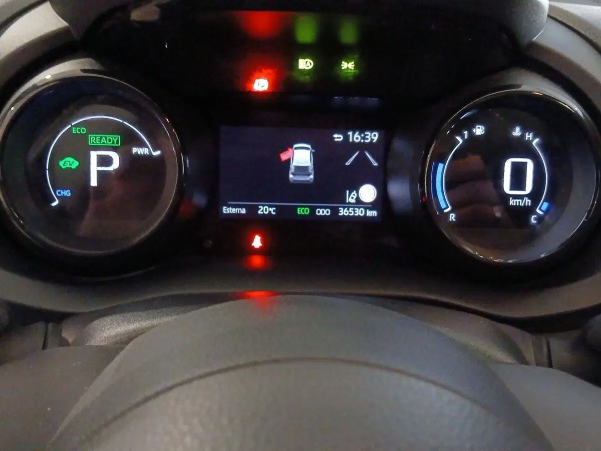 Toyota Yaris usata a Genova (9)