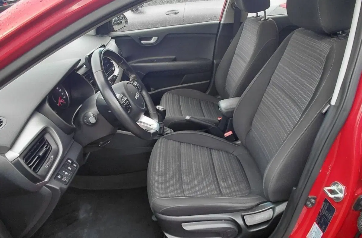 Kia Stonic usata a Cosenza (10)