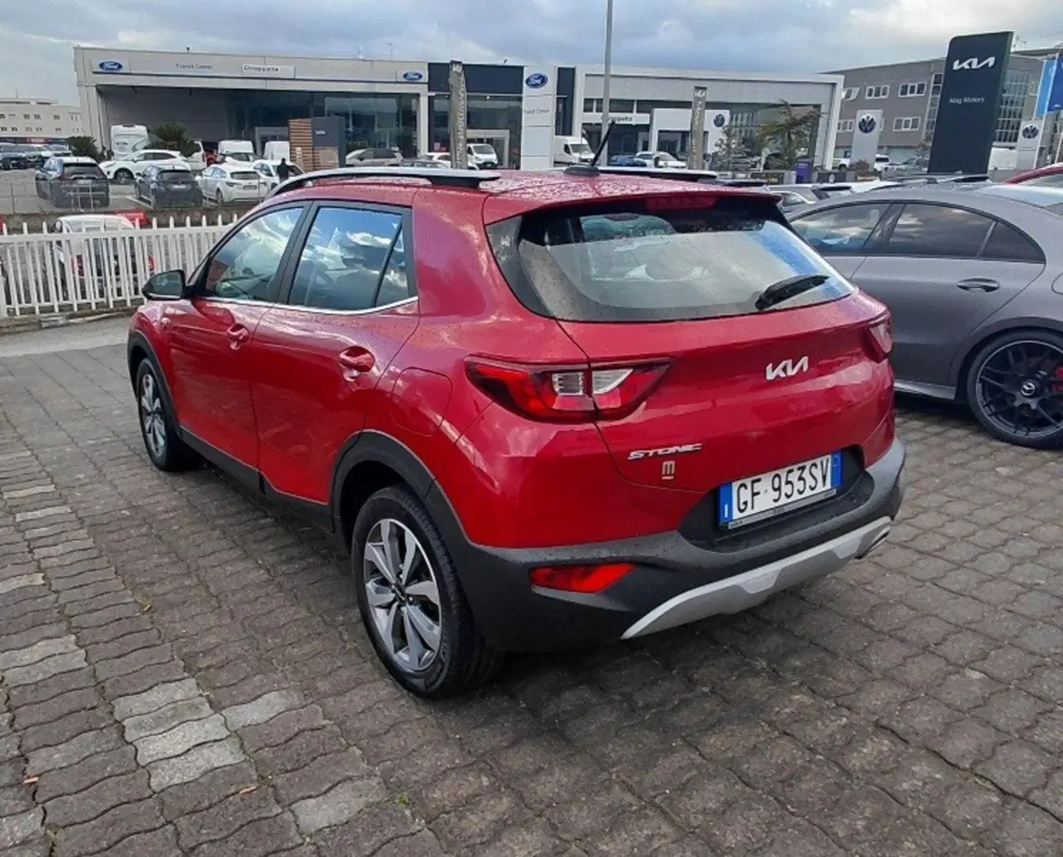 Kia Stonic usata a Cosenza (6)