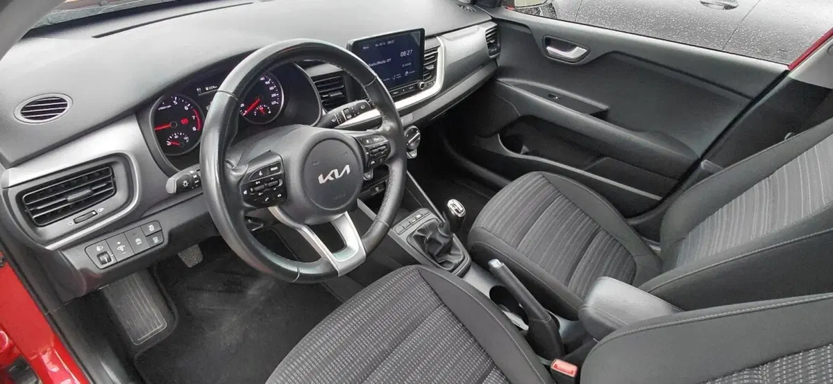 Kia Stonic usata a Cosenza (8)