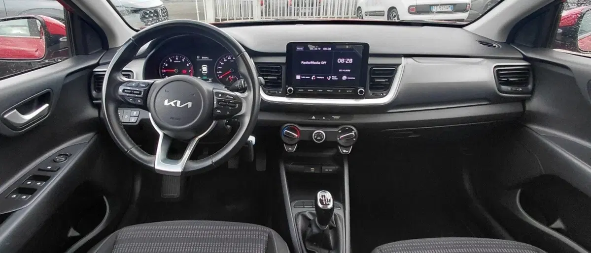 Kia Stonic usata a Cosenza (9)
