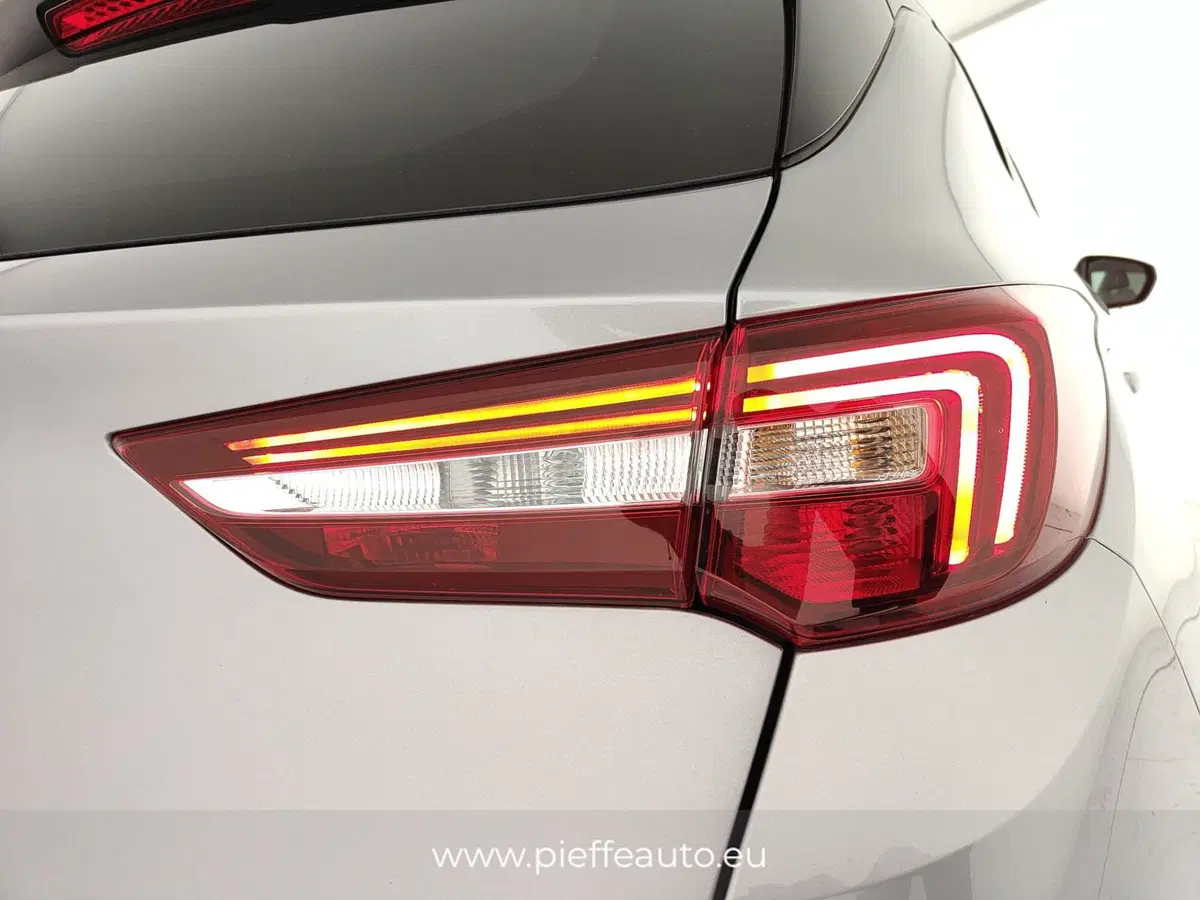 Opel Grandland X usata a Ascoli Piceno (9)