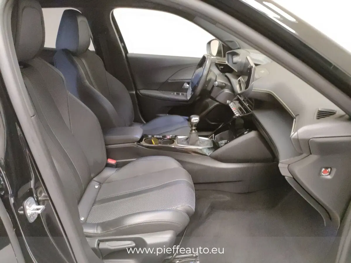 Peugeot 2008 usata a Teramo (13)