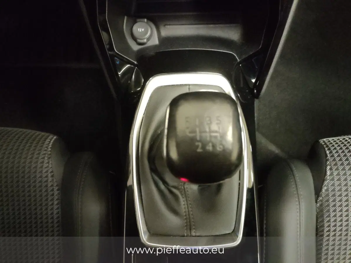 Peugeot 2008 usata a Teramo (19)