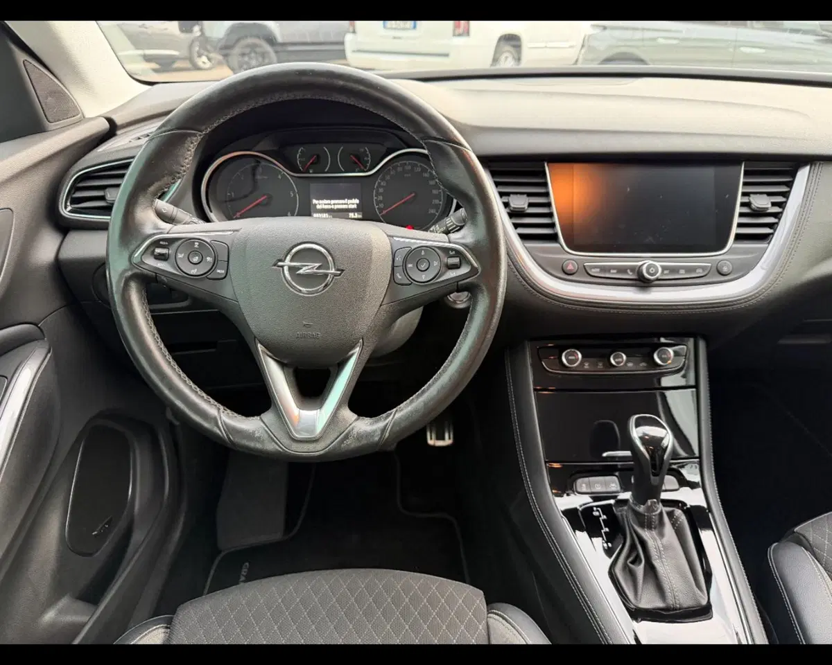 Opel Grandland X usata a Treviso (15)