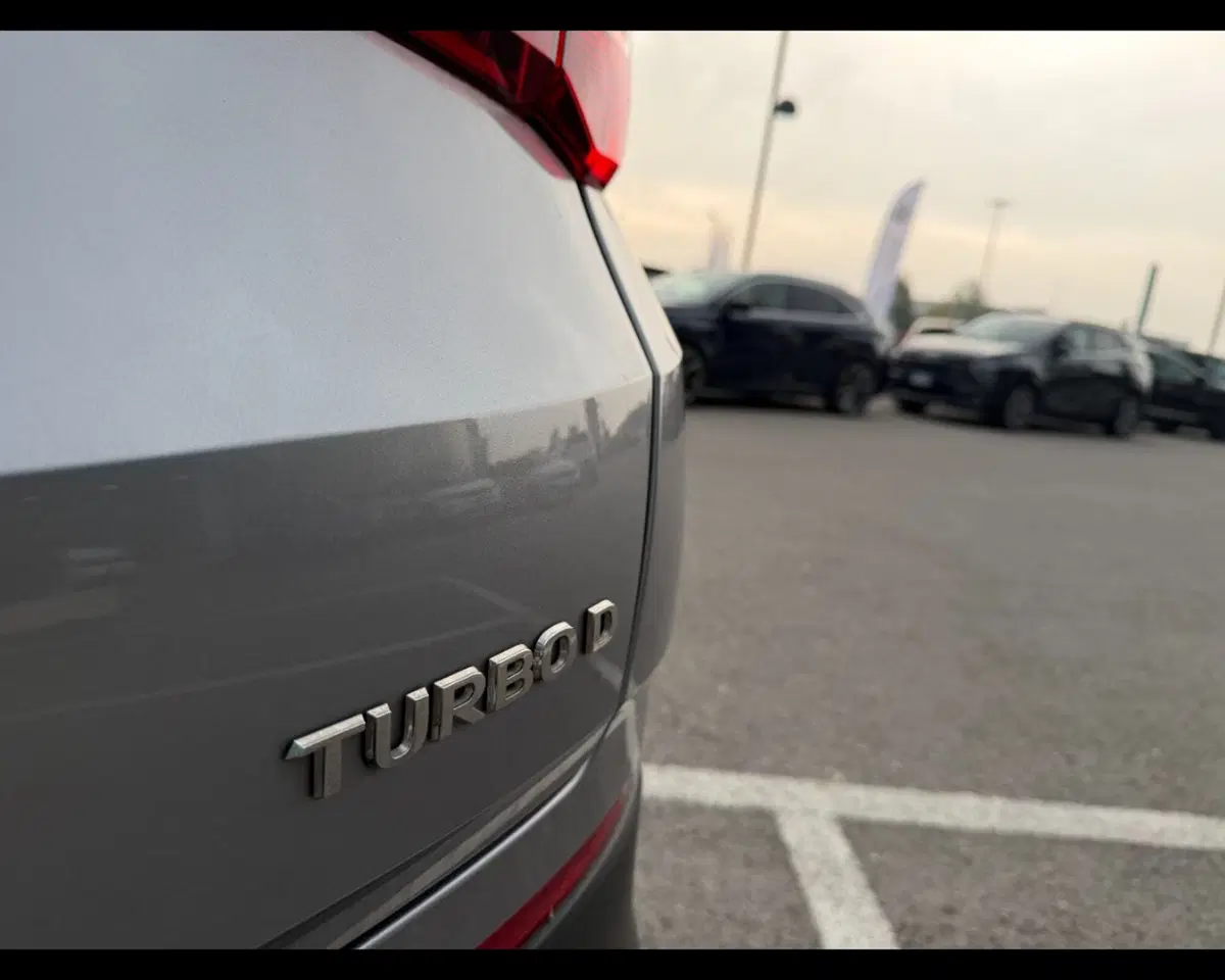 Opel Grandland X usata a Treviso (16)