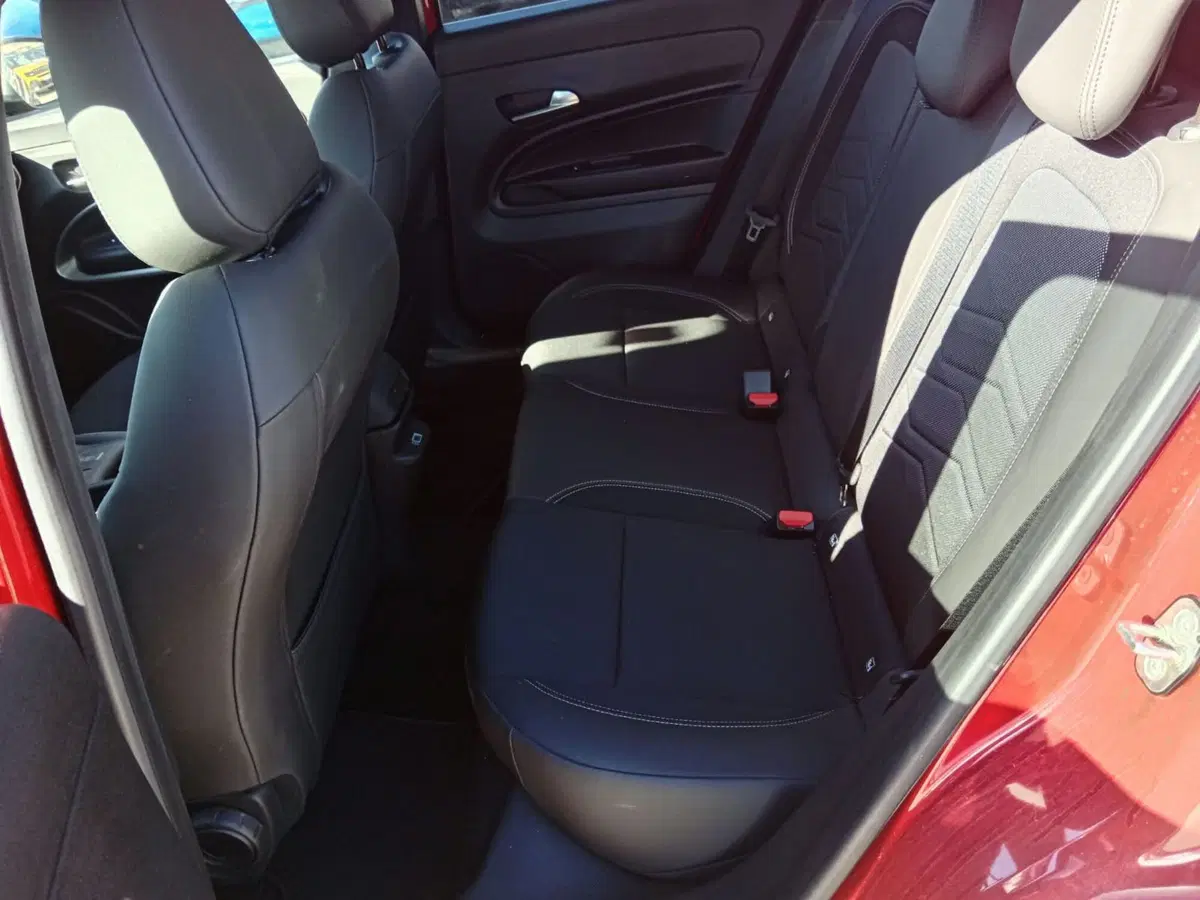 Jeep Avenger usata a Alessandria (11)