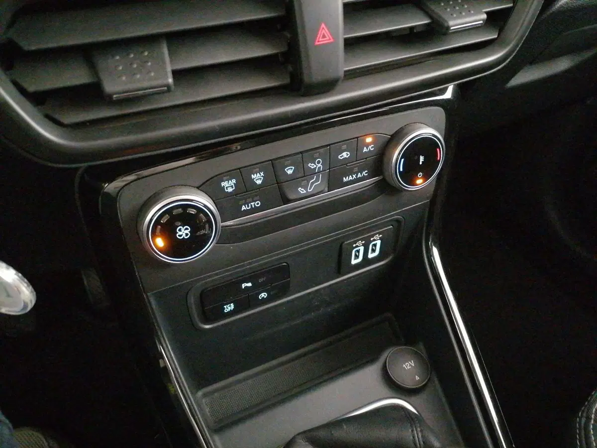 Ford EcoSport usata a Roma (14)