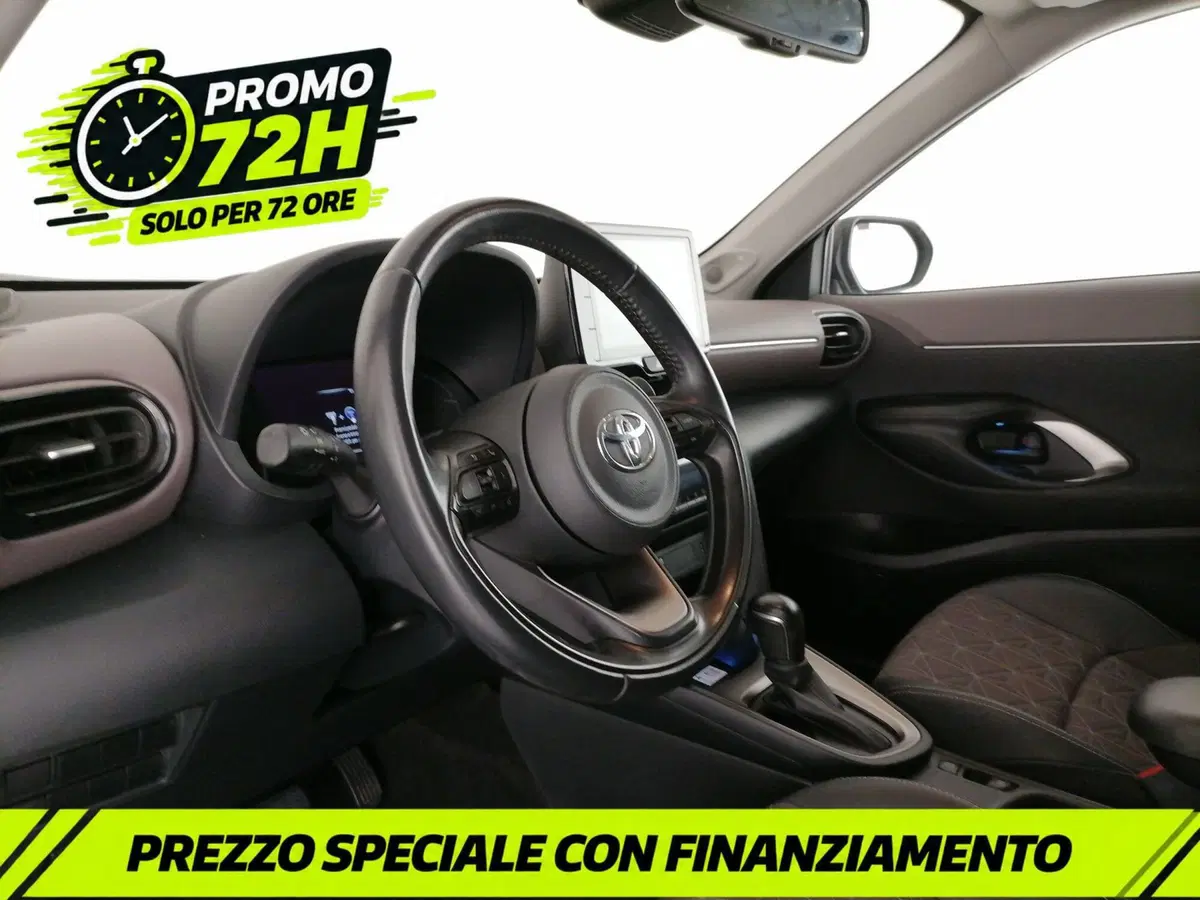 Toyota Yaris Cross usata a Roma (11)