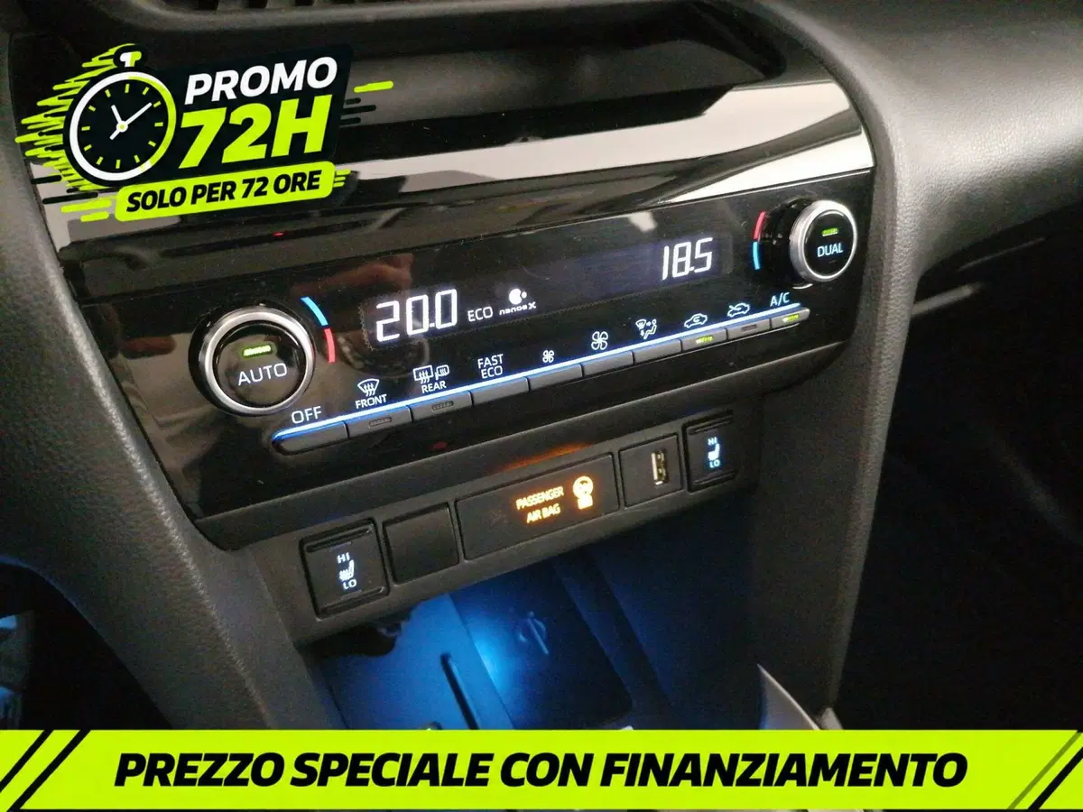 Toyota Yaris Cross usata a Roma (14)