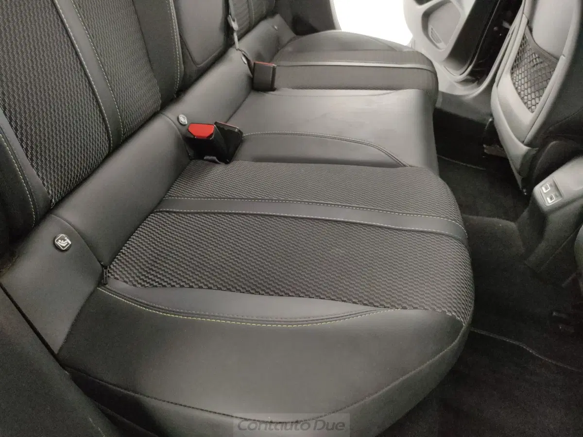 Peugeot 2008 usata a Caserta (16)