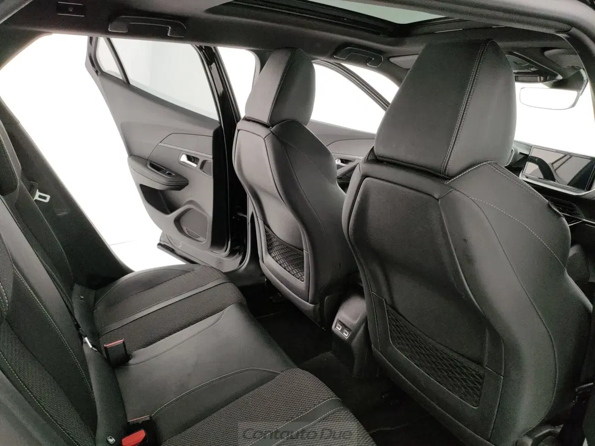 Peugeot 2008 usata a Caserta (17)