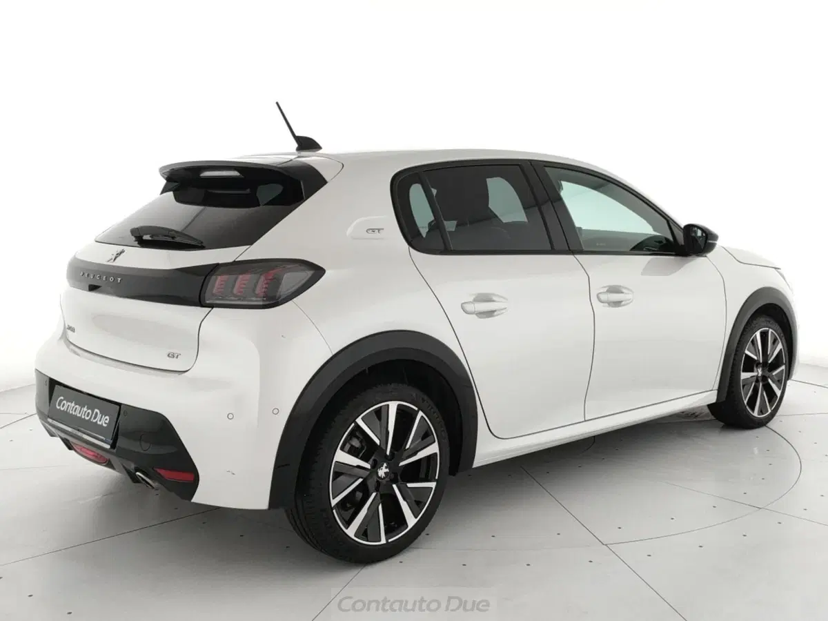 Peugeot 208 usata a Caserta (5)