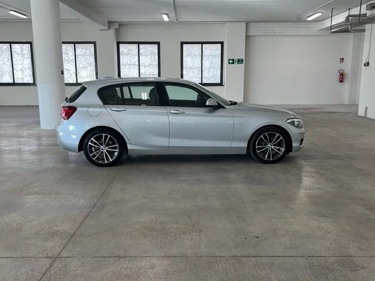 BMW Serie 1 5p. usata a Torino (6)