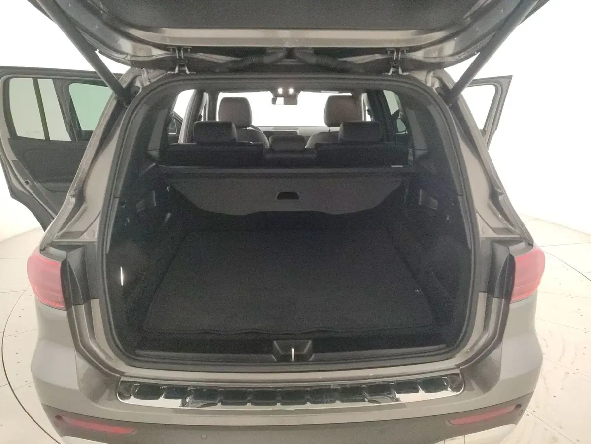 Mercedes-Benz GLB usata a Alessandria (11)