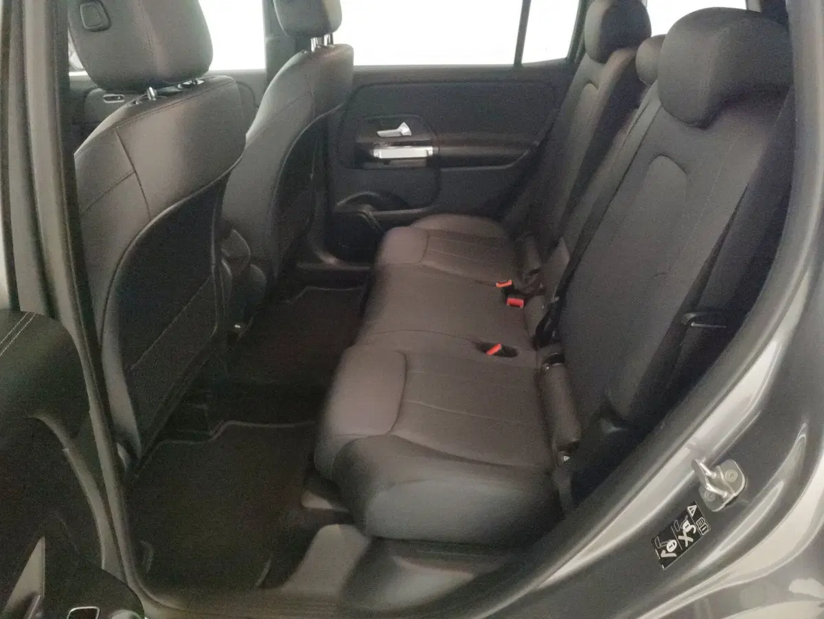 Mercedes-Benz GLB usata a Alessandria (7)