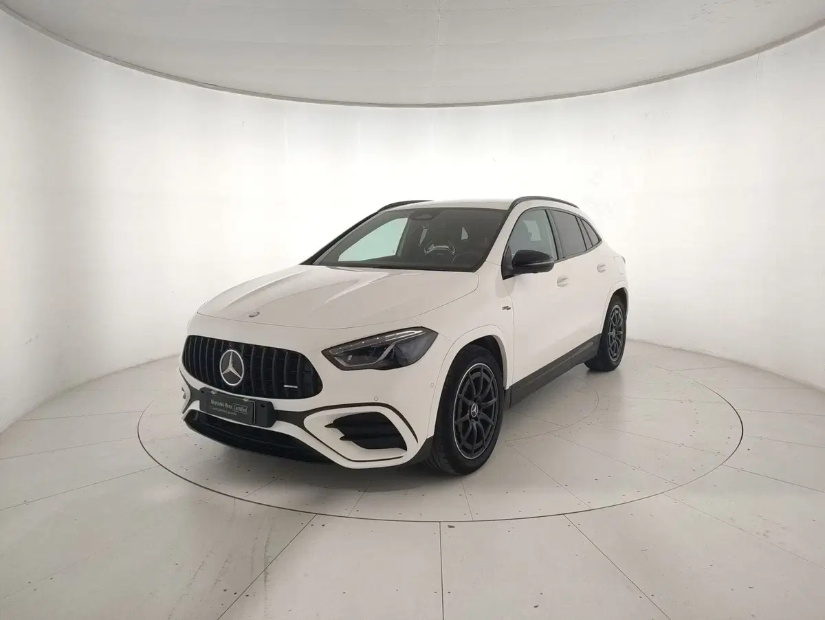 Mercedes-Benz GLA SUV usata 