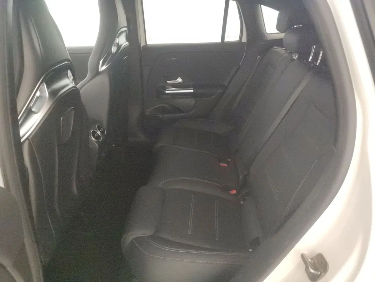 Mercedes-Benz GLA SUV usata  (7)