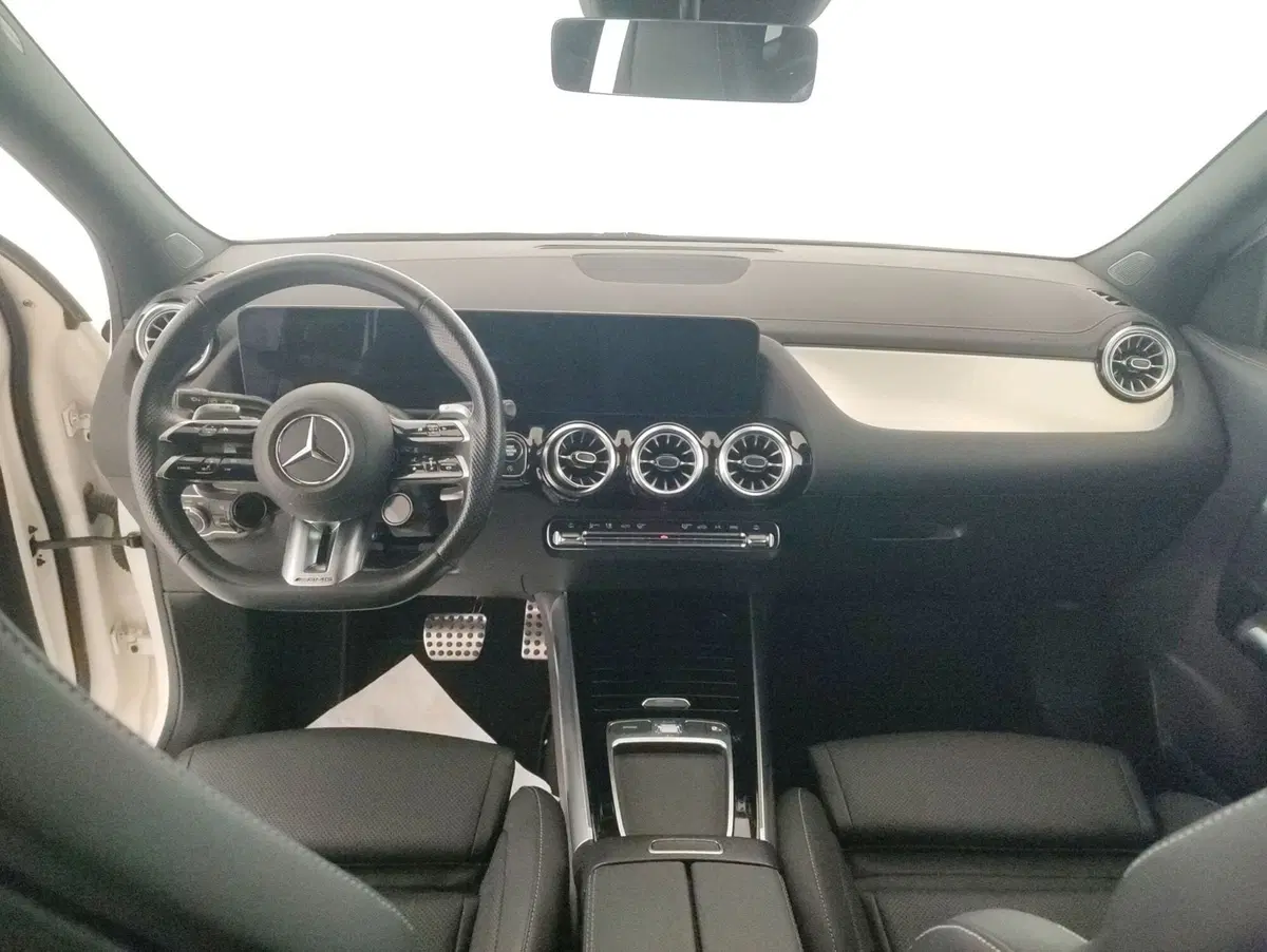 Mercedes-Benz GLA SUV usata  (8)