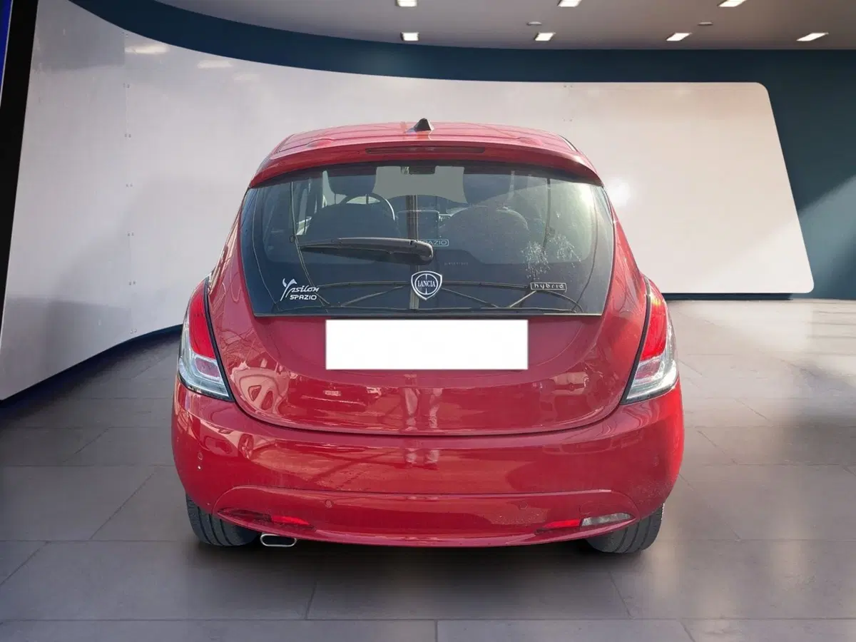 Lancia Ypsilon usata a Torino (5)