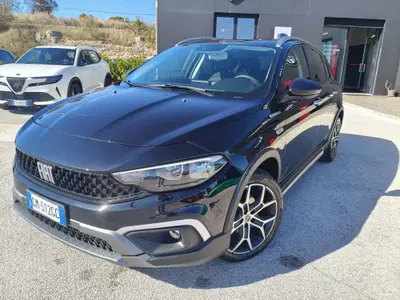 Fiat Tipo Tipo 5p 1.6 mjt Cross s&s 130cv del 2023 usata a Matera