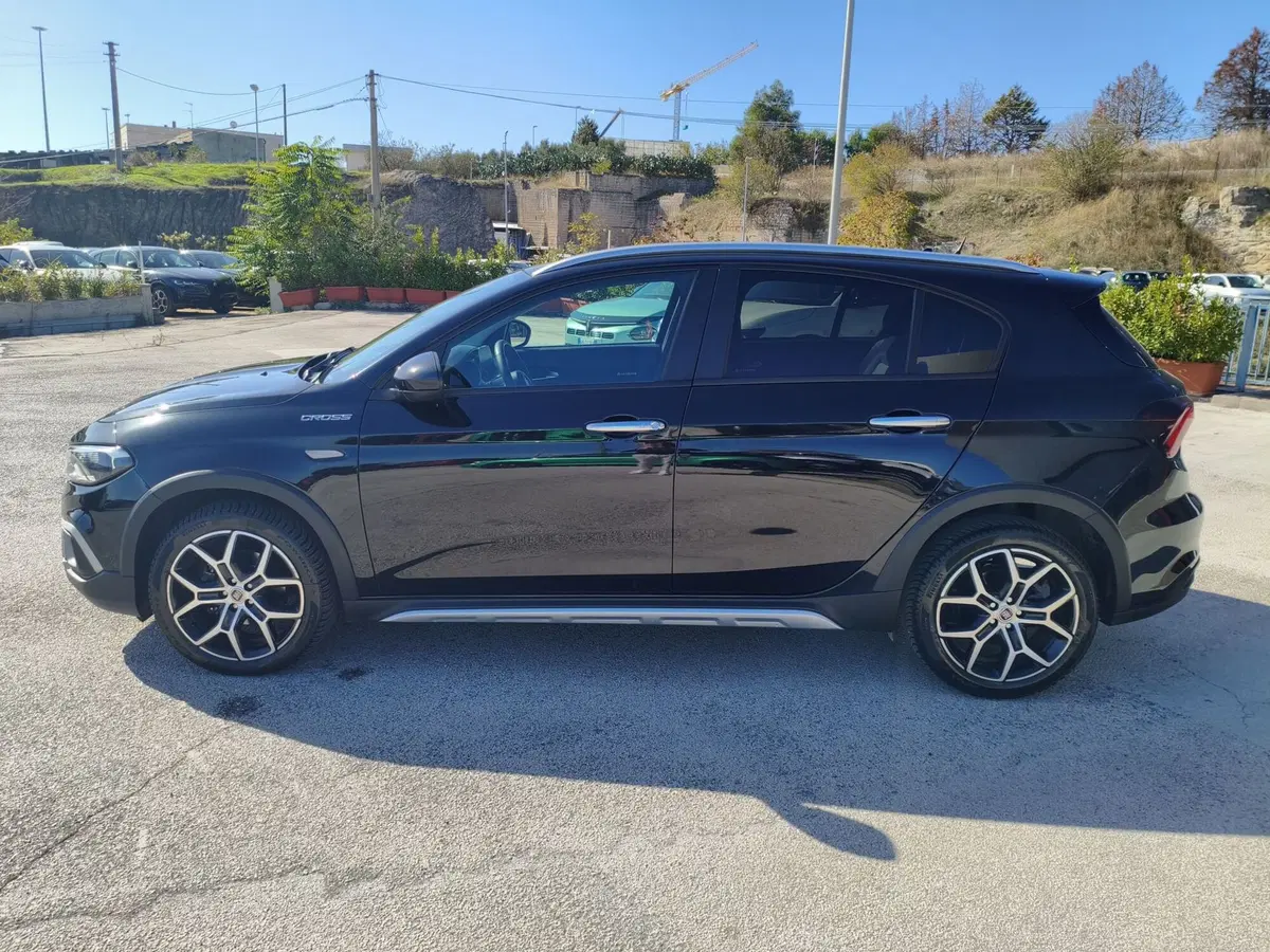Fiat Tipo usata a Matera (2)