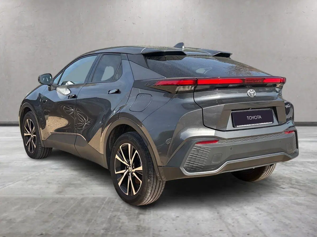 Toyota Toyota C-HR usata a Venezia (2)