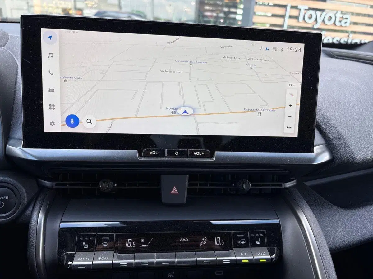 Toyota Toyota C-HR usata a Venezia (13)