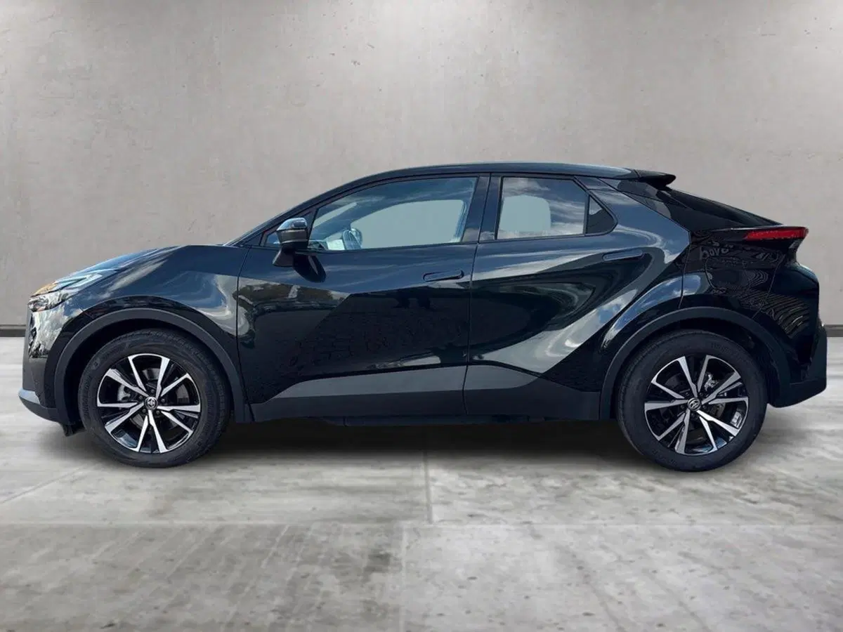 Toyota Toyota C-HR usata a Venezia (5)
