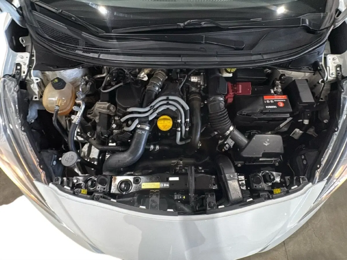 Nissan Micra usata a Agrigento (13)