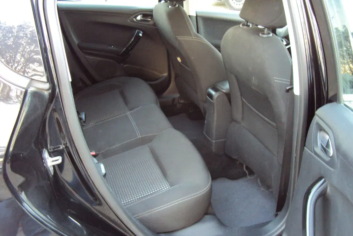 Peugeot 208 usata a Bologna (9)