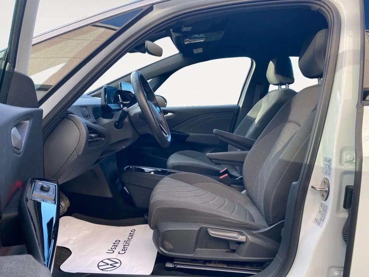 Volkswagen ID.3 usata a Bologna (8)