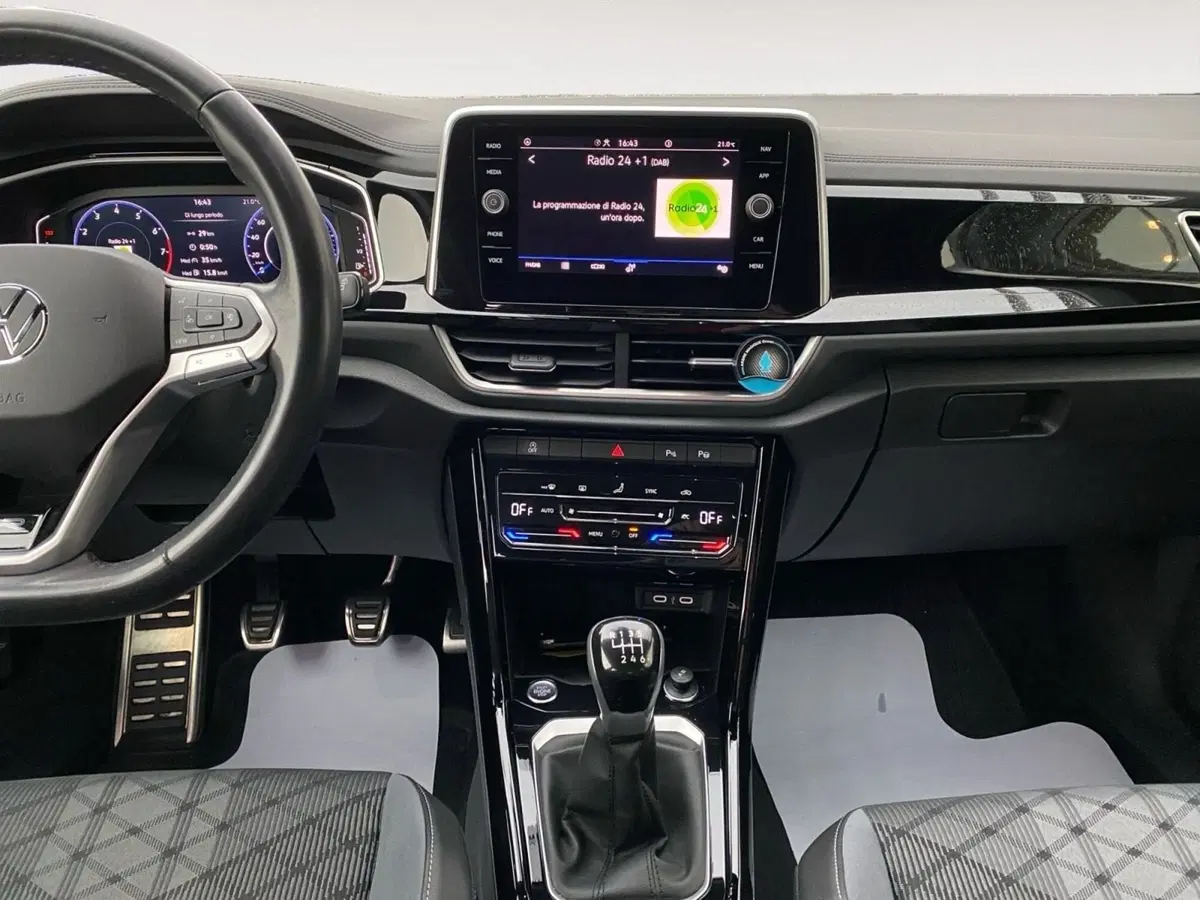 Volkswagen T-Roc usata a Bologna (11)