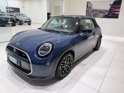MINI Mini Cabrio 2.0 Cooper S Resolute auto del 2025 usata a Latina