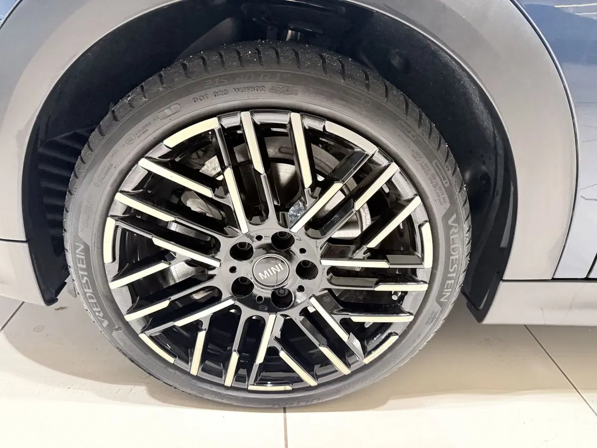 MINI Mini Cabrio usata a Latina (14)