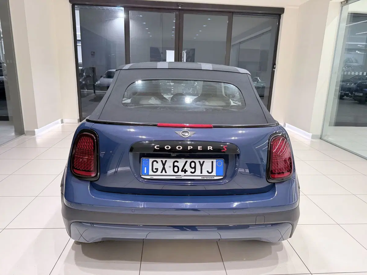 MINI Mini Cabrio usata a Latina (6)