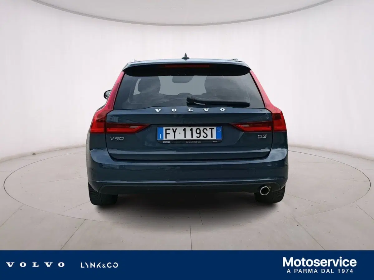 Volvo V90 usata a Parma (9)