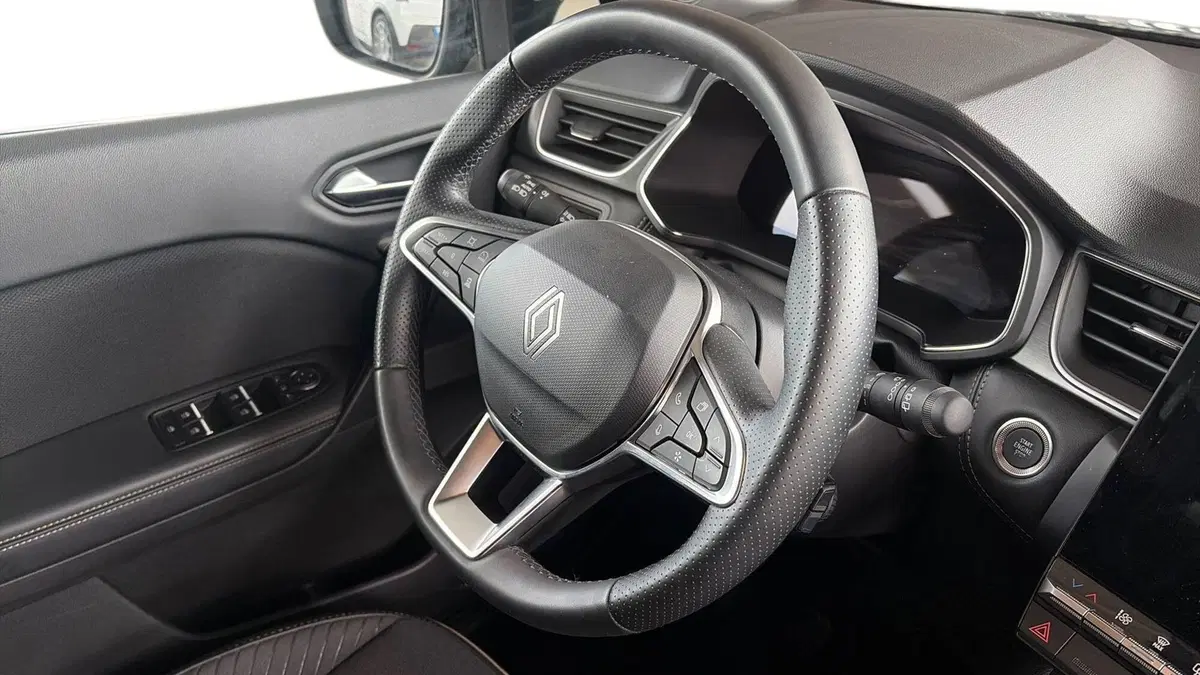 Renault Symbioz usata a Catania (7)