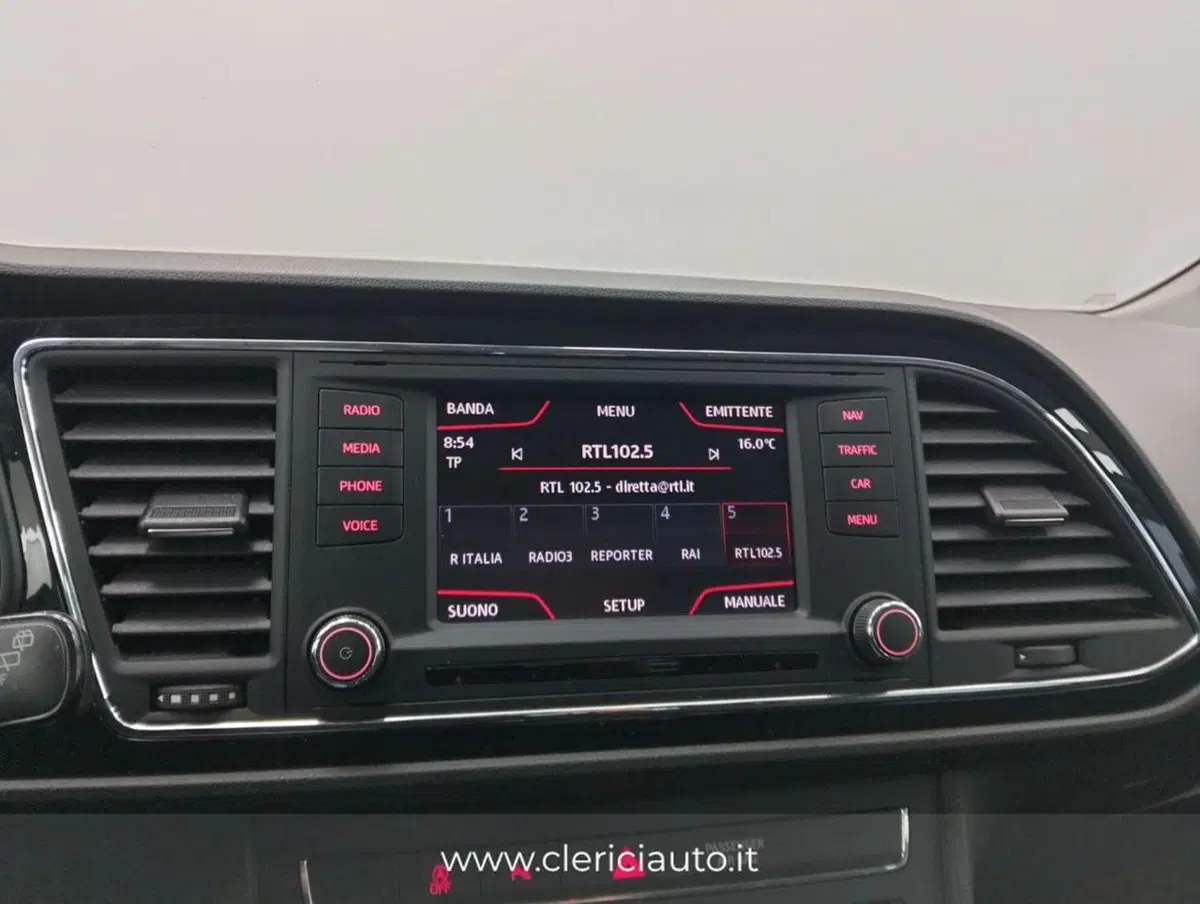 SEAT Leon ST usata a Como (14)