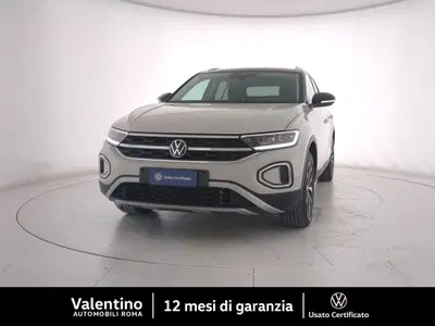 Volkswagen T-Roc 1.0 TSI Style del 2023 usata a Roma