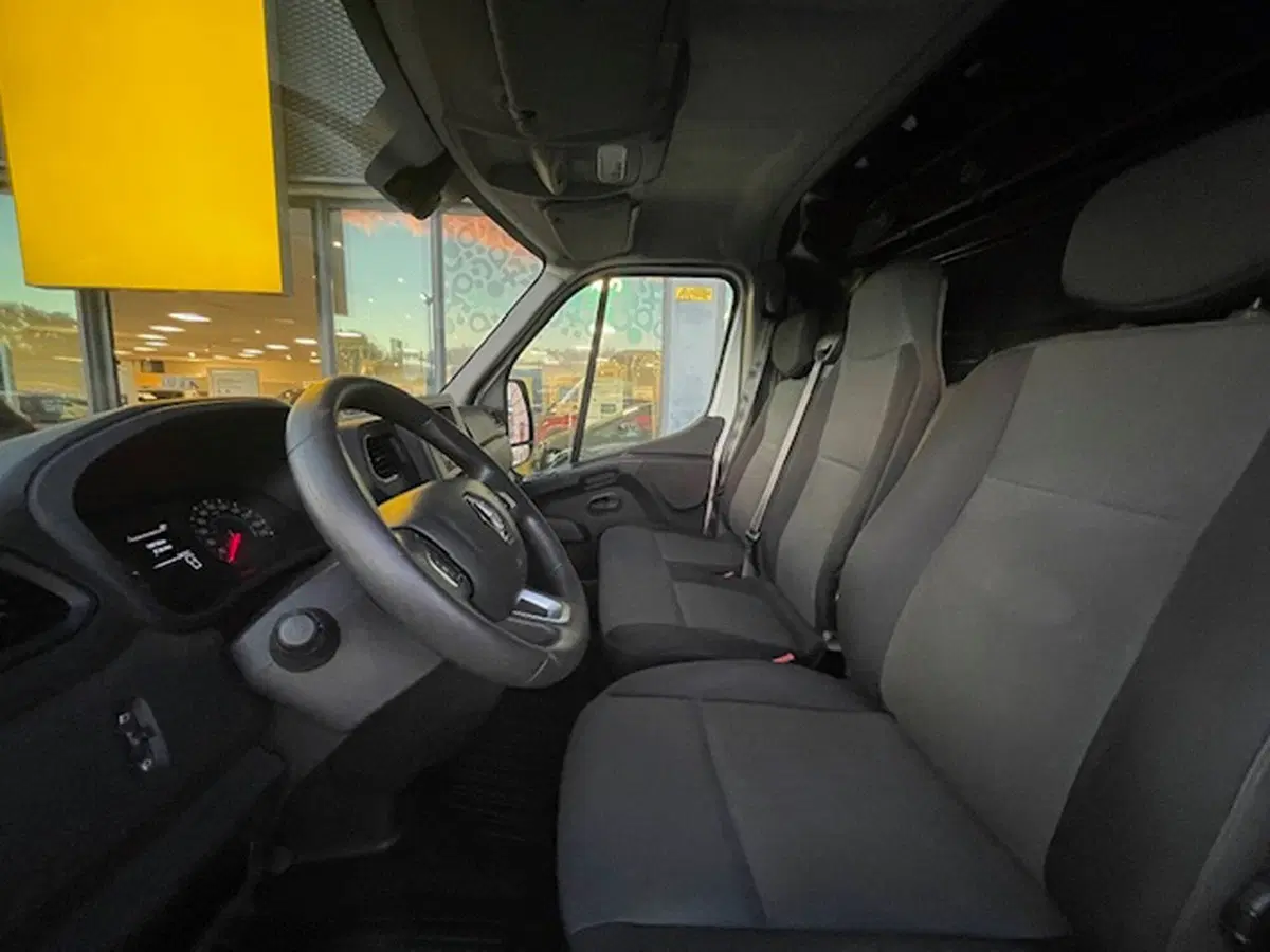 Renault Trucks Master Furgone usata a Parma (4)