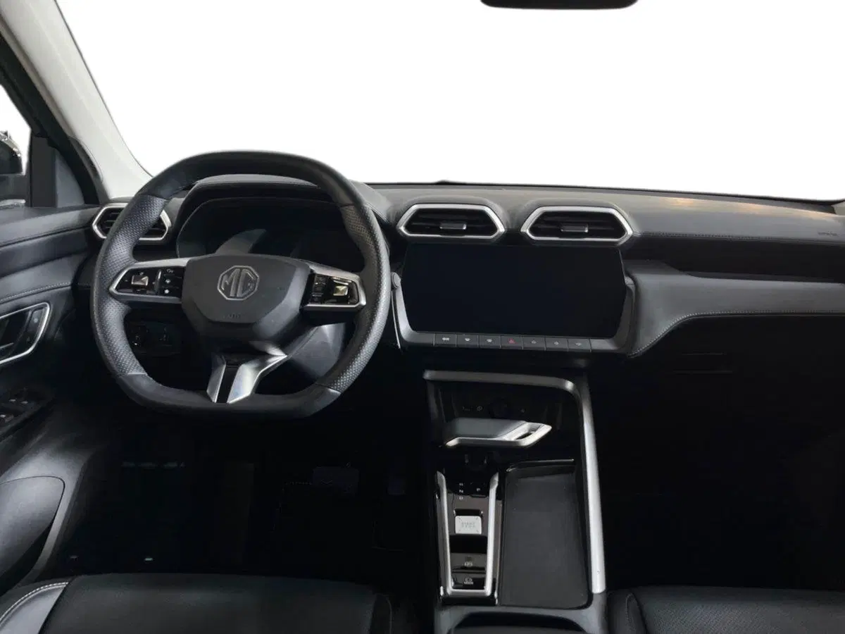 Mg ZS EV usata a Foggia (8)