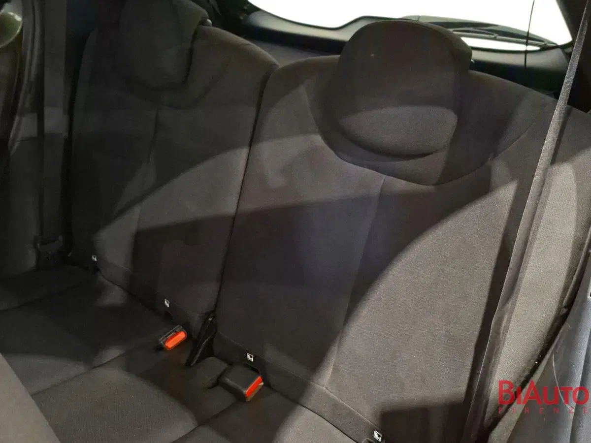 Toyota Aygo X usata a Firenze (11)