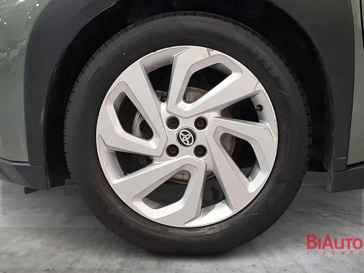 Toyota Aygo X usata a Firenze (14)