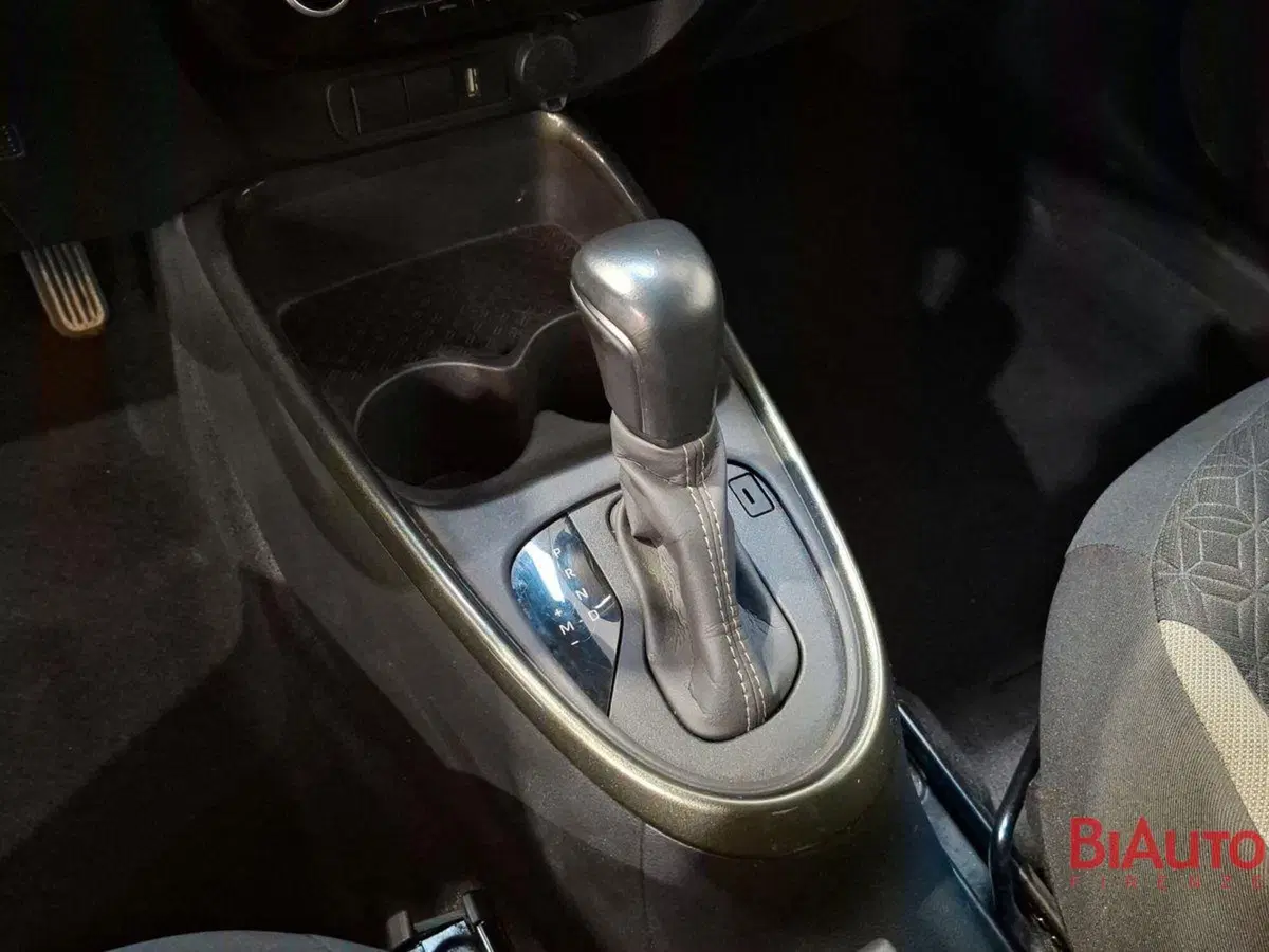 Toyota Aygo X usata a Firenze (17)