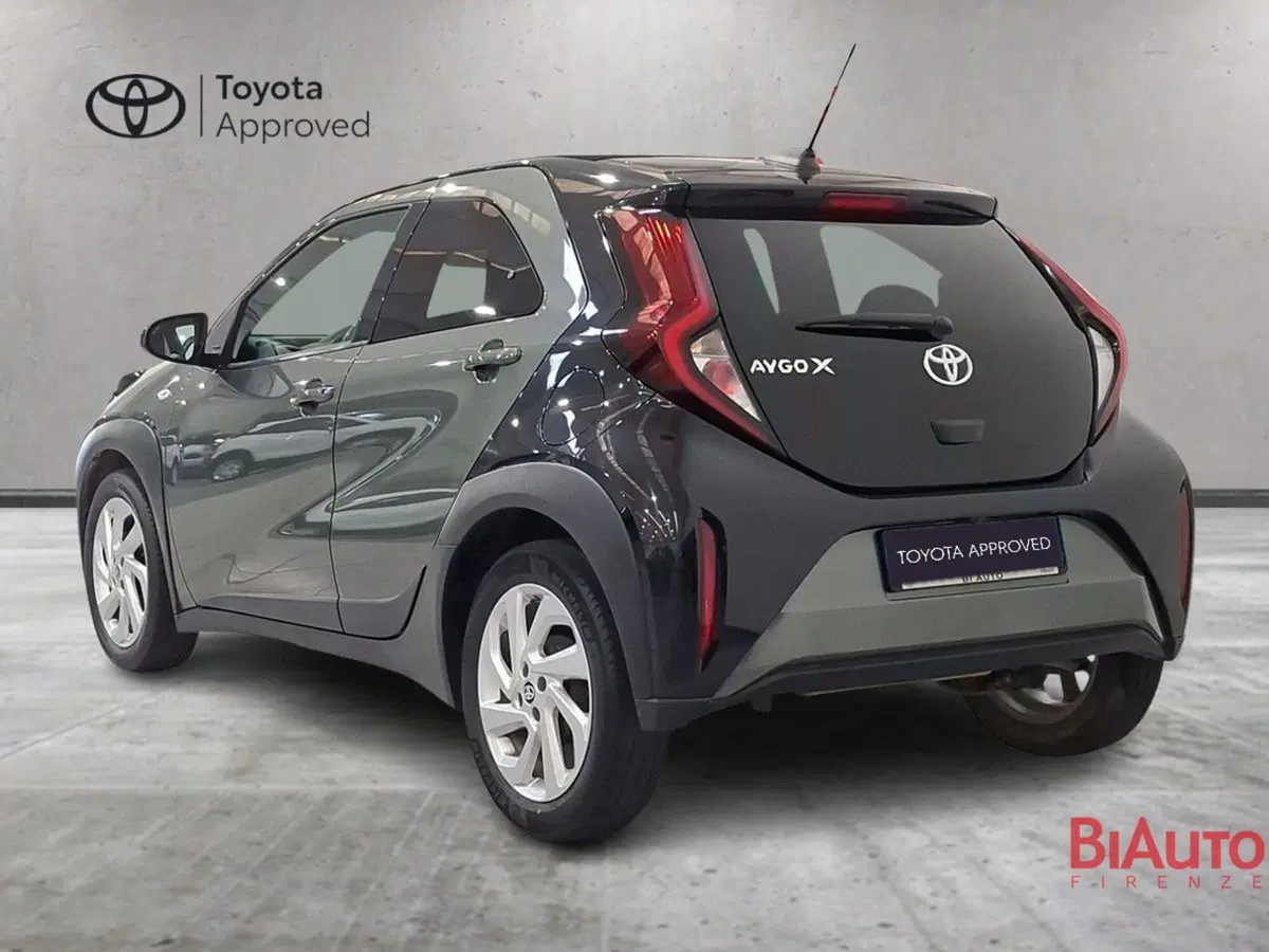 Toyota Aygo X usata a Firenze (5)