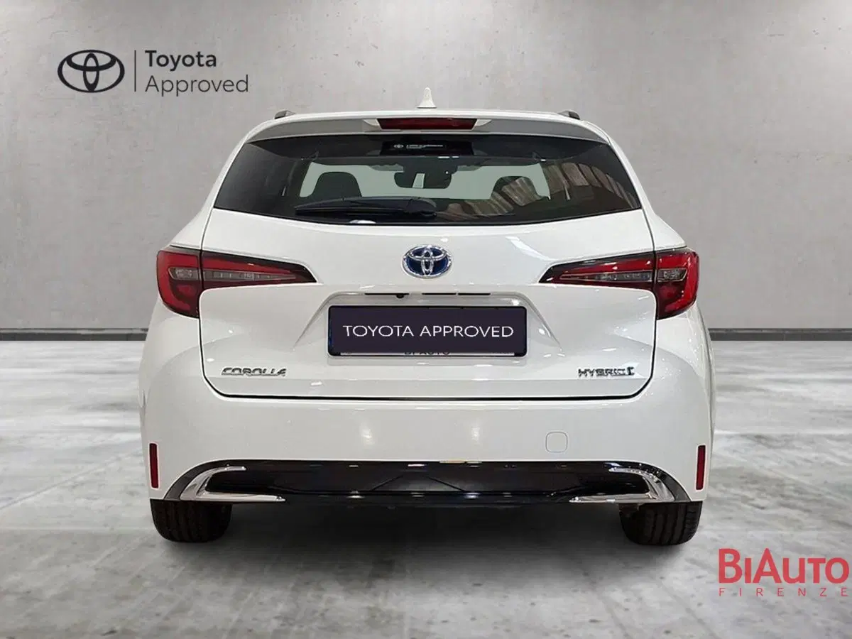 Toyota Corolla Touring Sports usata a Firenze (12)
