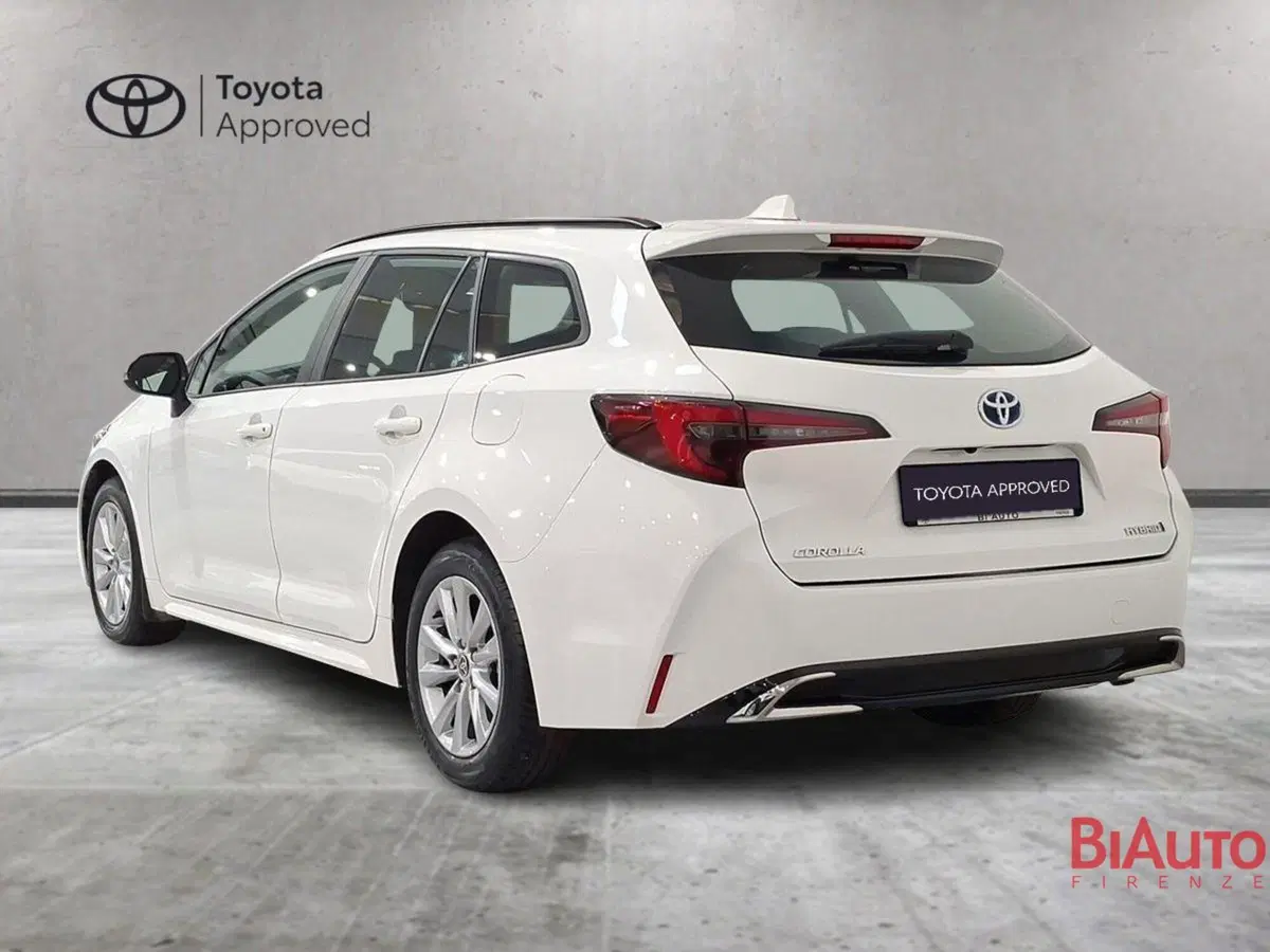 Toyota Corolla Touring Sports usata a Firenze (5)