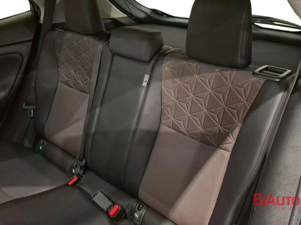Toyota Yaris Cross usata a Firenze (10)